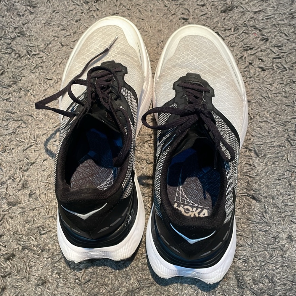 Hoka Men's Black and White Athletic Running Shoes - Picture 5 of 10